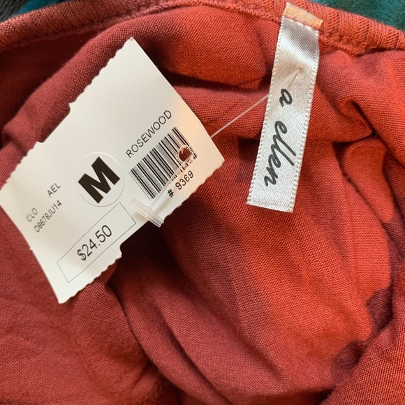 NWT open back midi dress - Picture 5 of 5